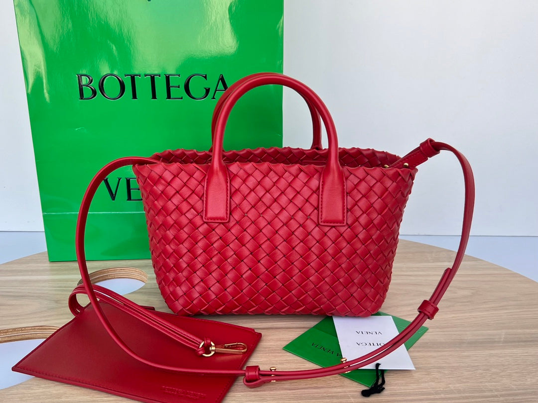 Bottega Veneta Mini Cabat
