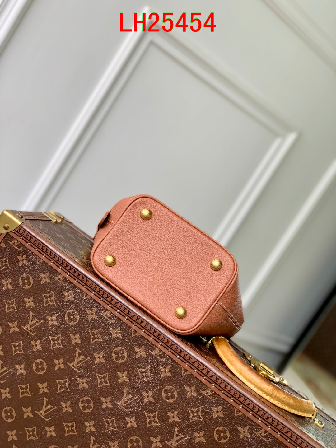 Louis Vuitton Low Key All In BB