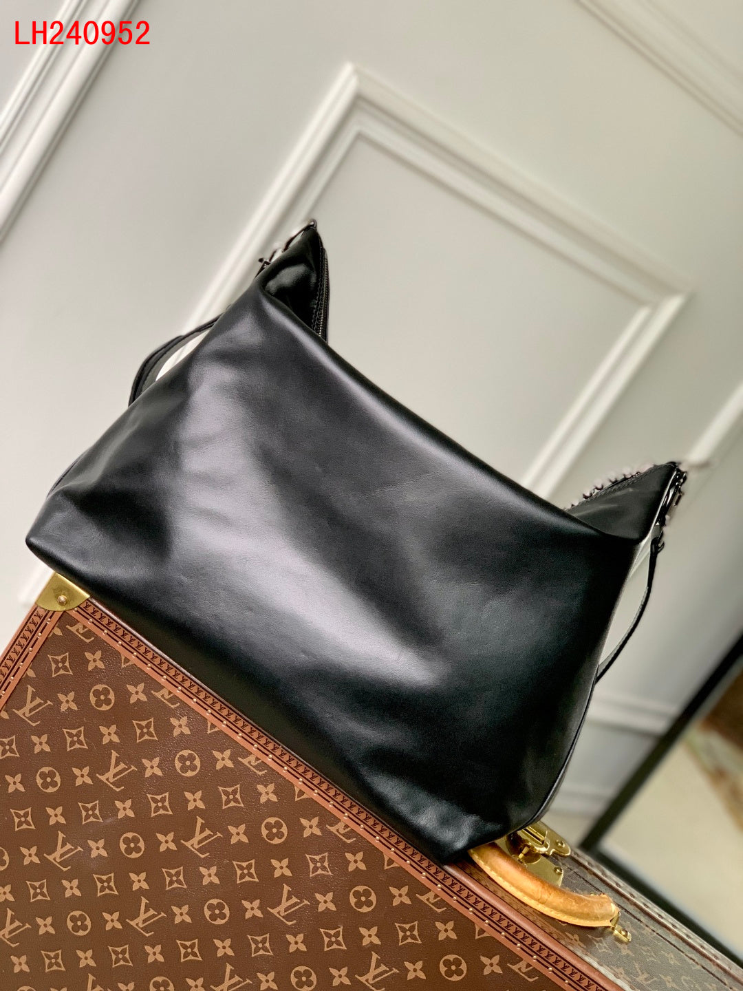 Louis Vuitton Vagabond Hobo H35