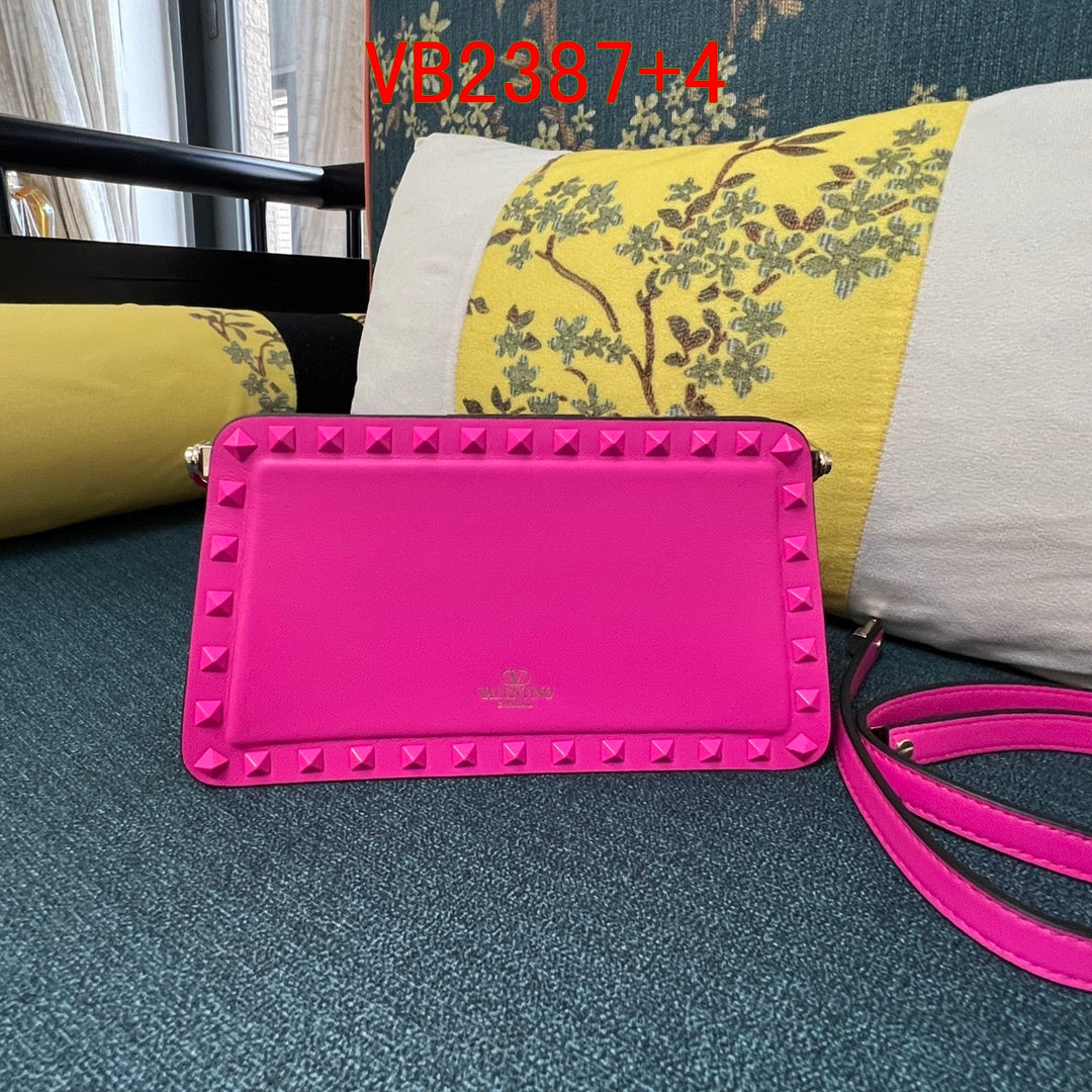 Valentino Garavani Rockstud Chain Small and Medium bag