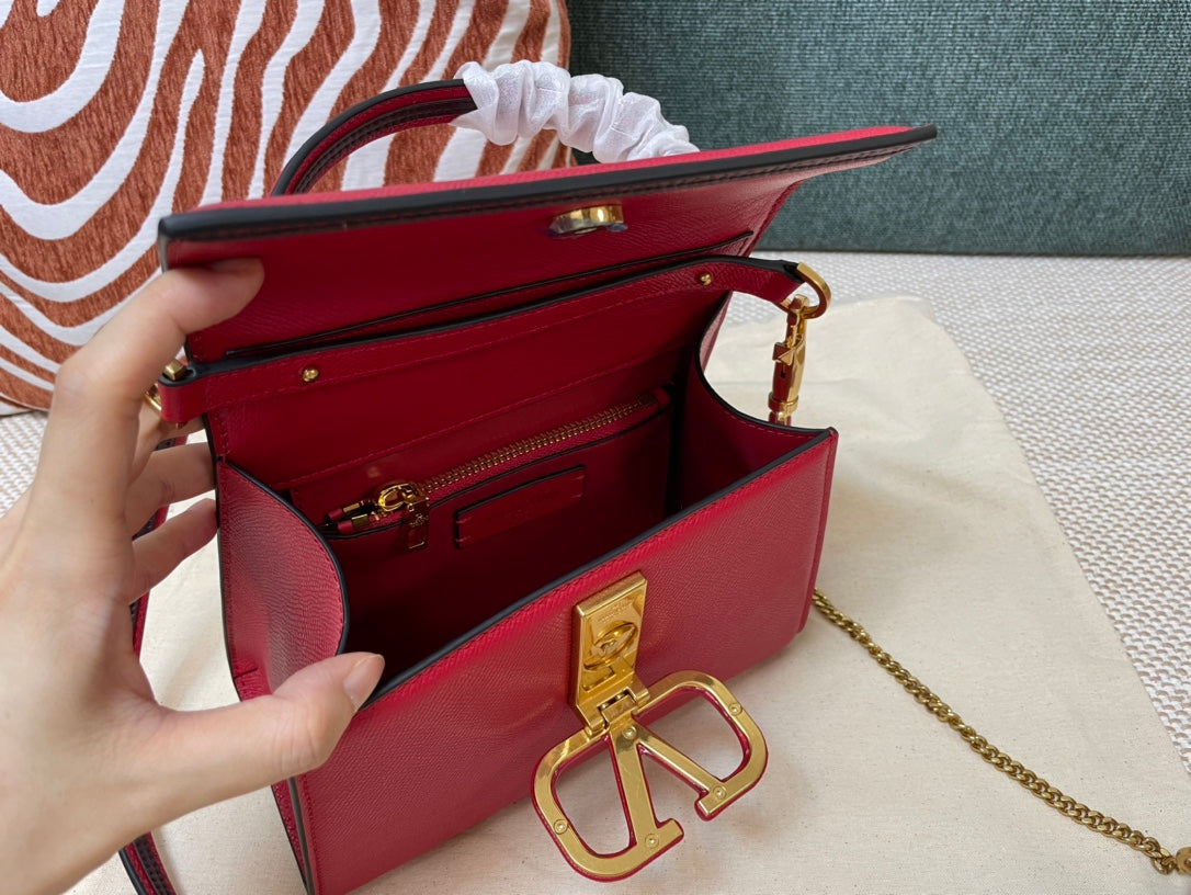 Valentino GARAVANI VSling top handle bag