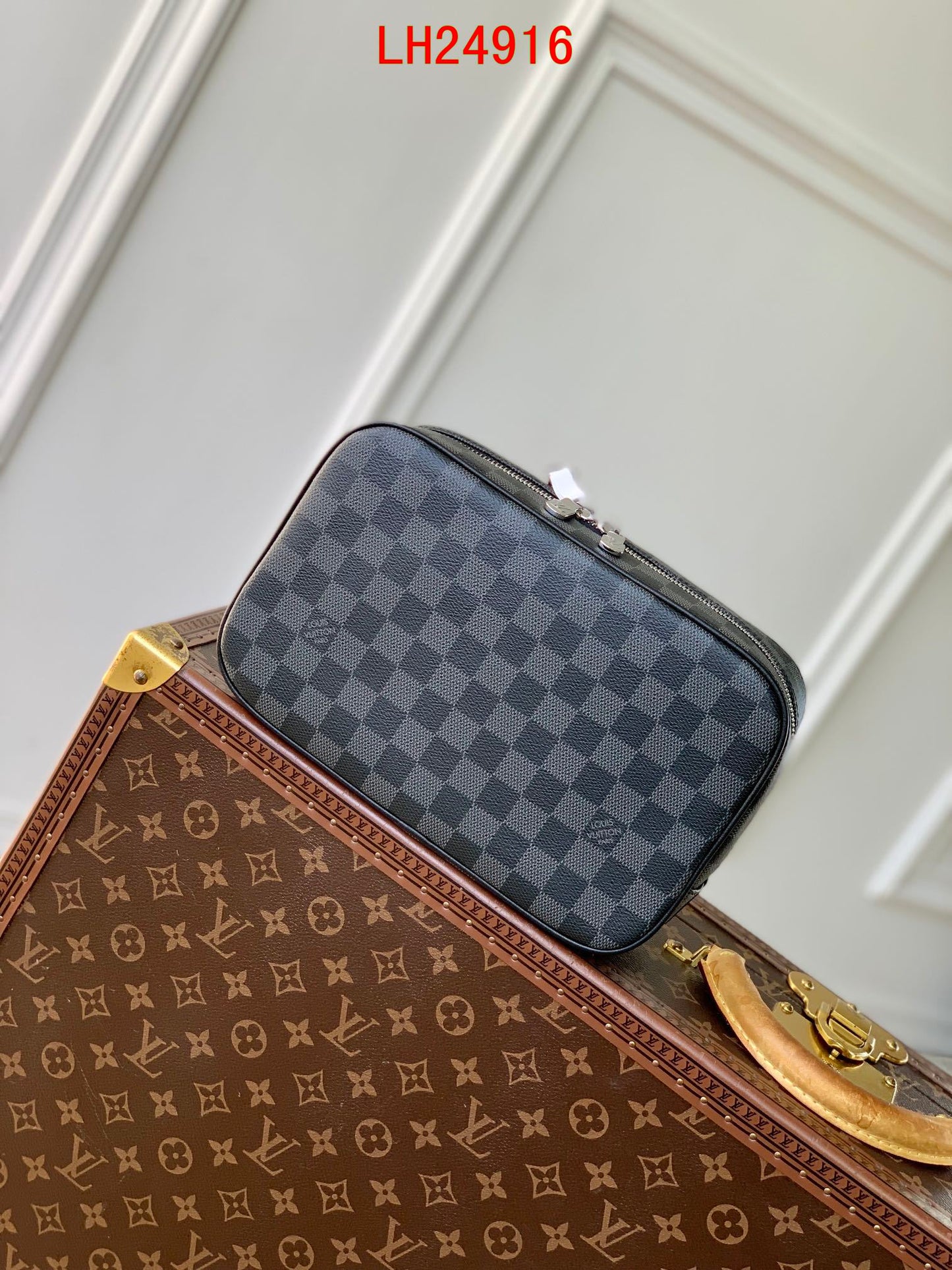 Louis Vuitton Toiletry Pouch GM Black