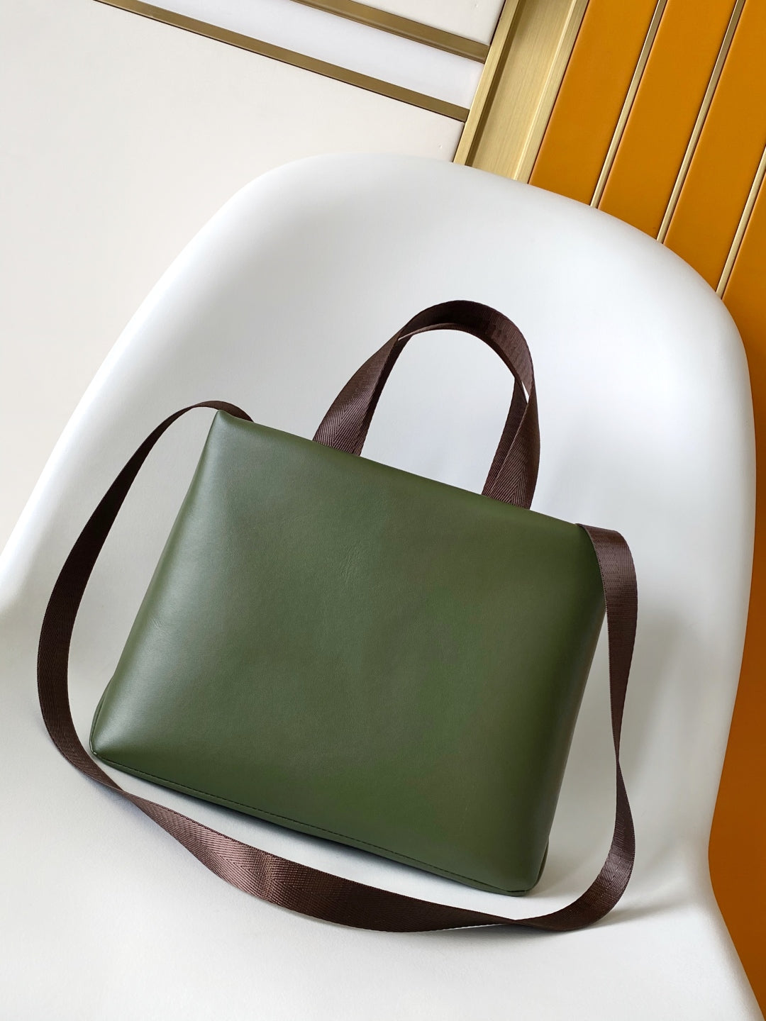 Louis Vuitton Shopper Tote MM