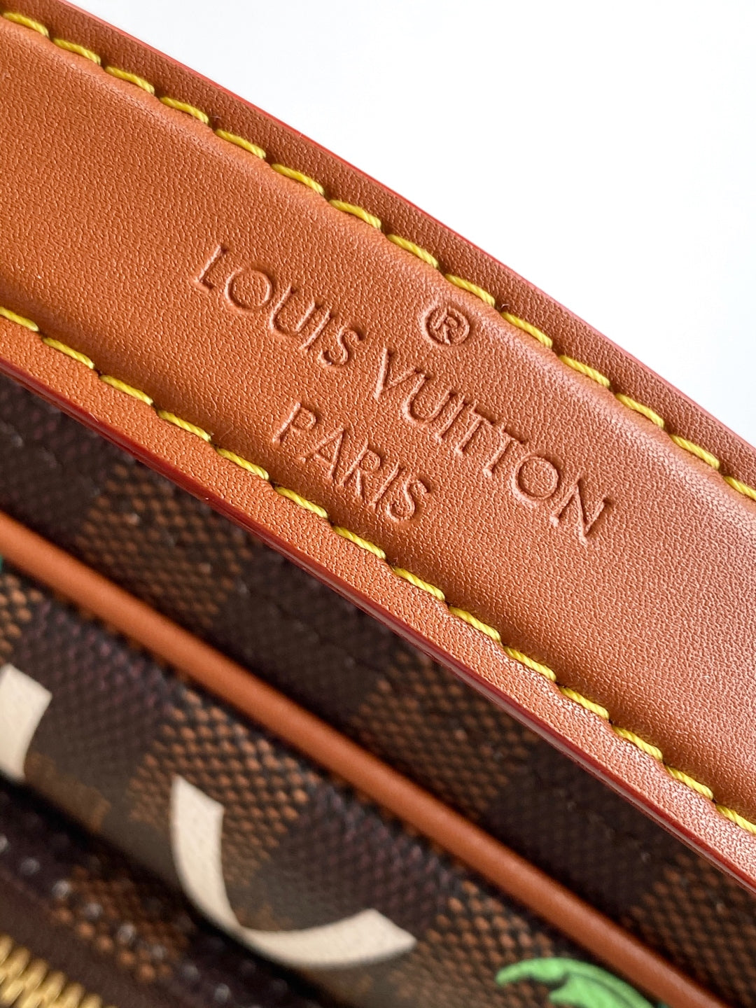 Louis Vuitton Nil cross-body bag
