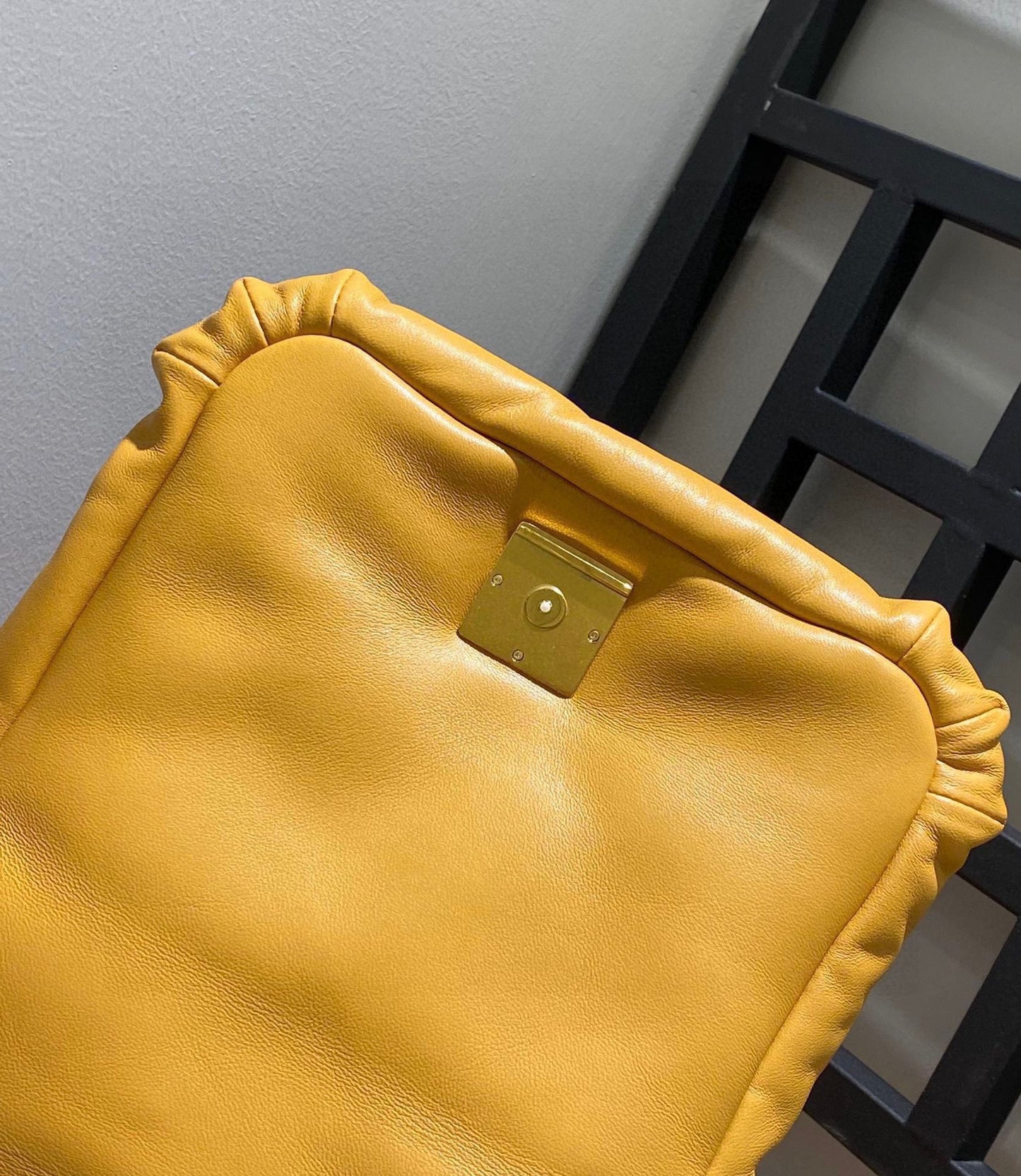 Loewe Goya