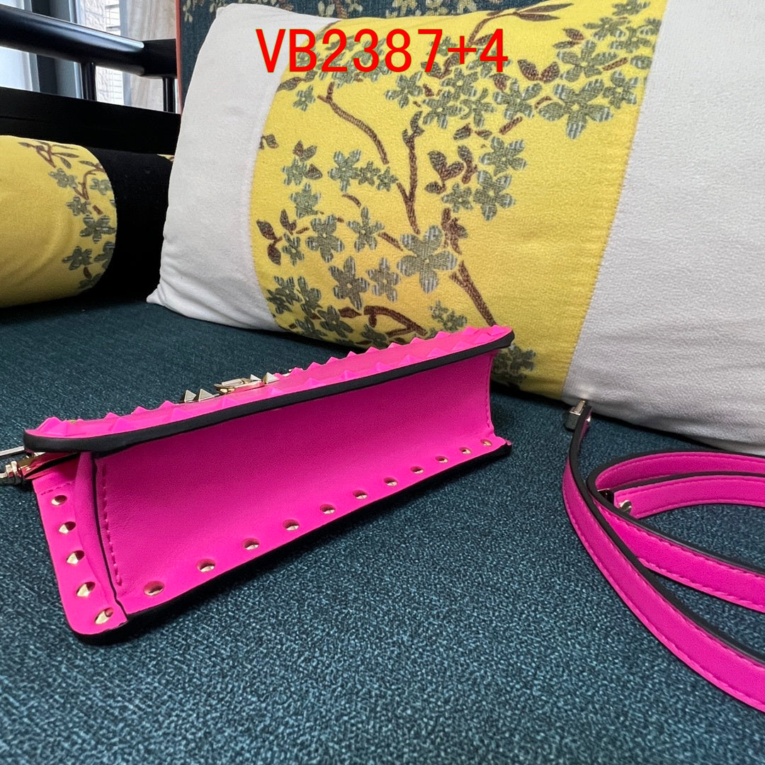 Valentino Garavani Rockstud Chain Small and Medium bag