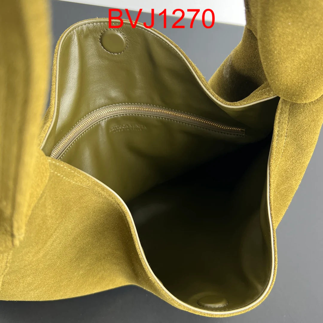 Bottega Veneta Suede Hop bag