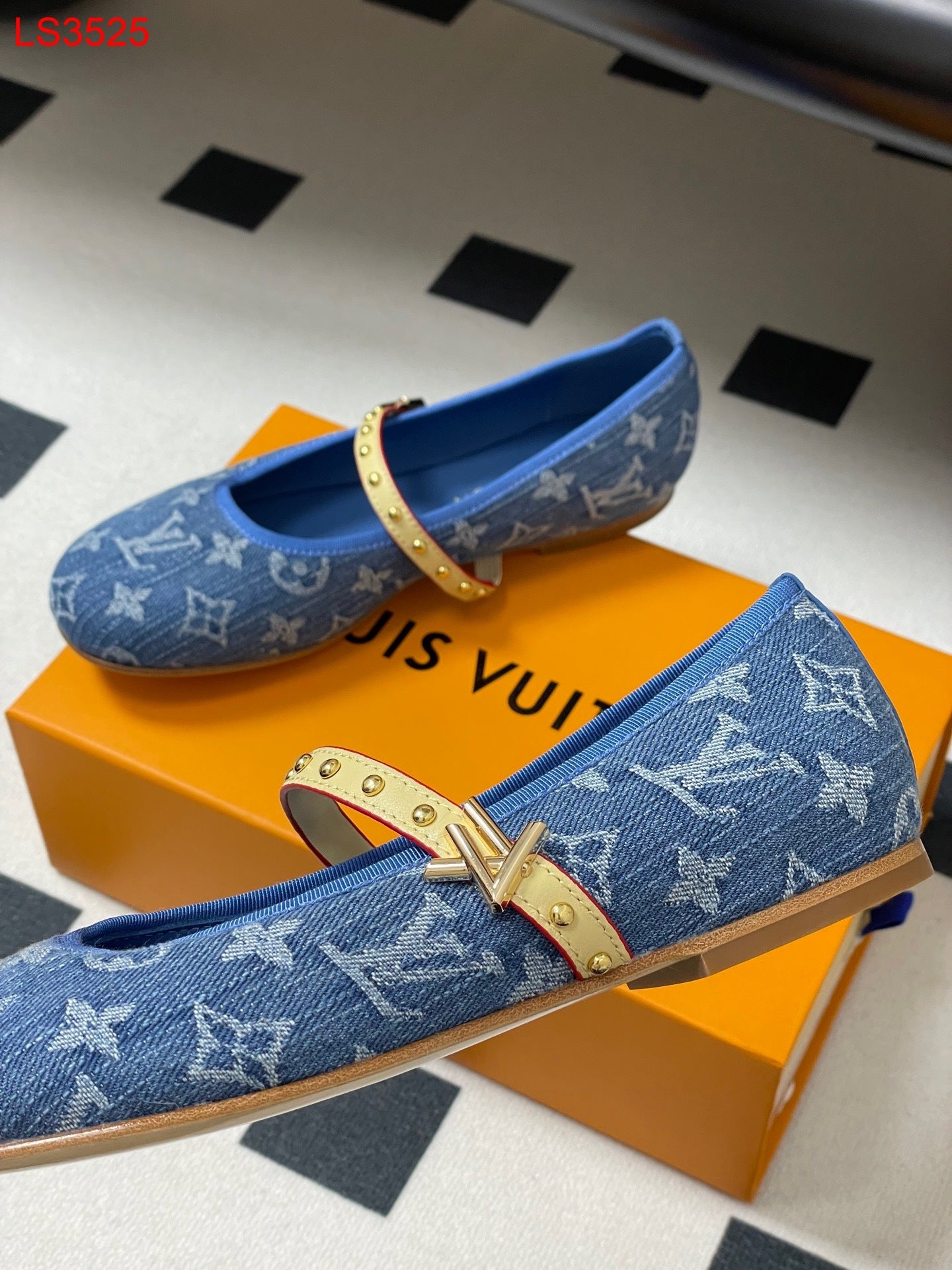 Louis Vuitton Denim Ballerina Flats