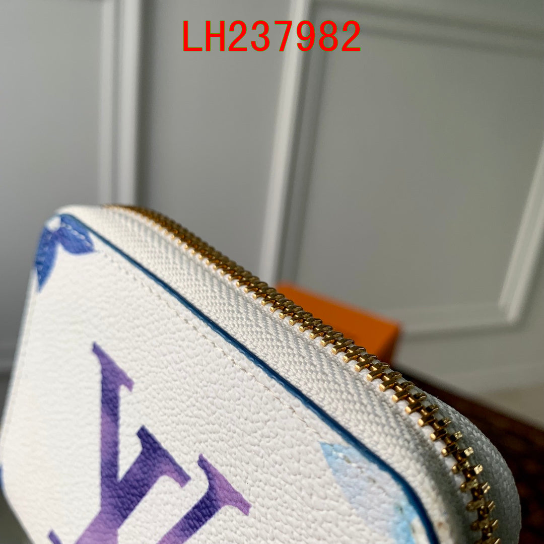 Louis Vuitton Zippy Coin Purse By The Pool