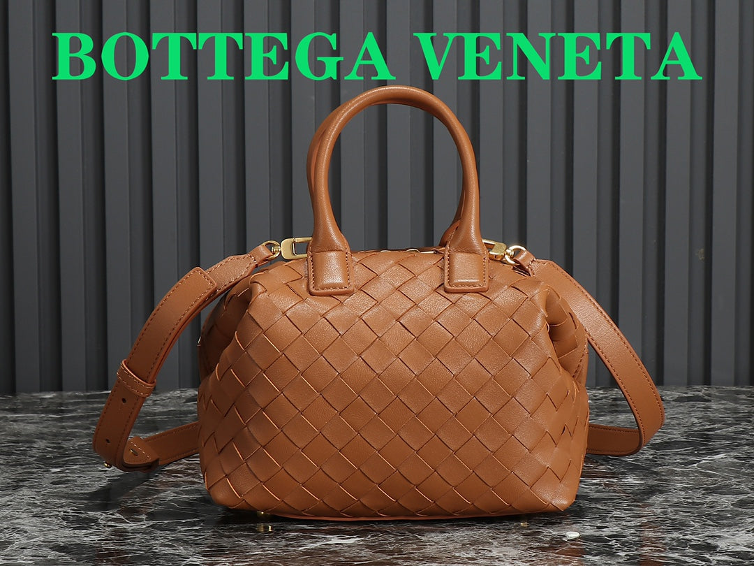Bottega Veneta Mini Bauletto bag