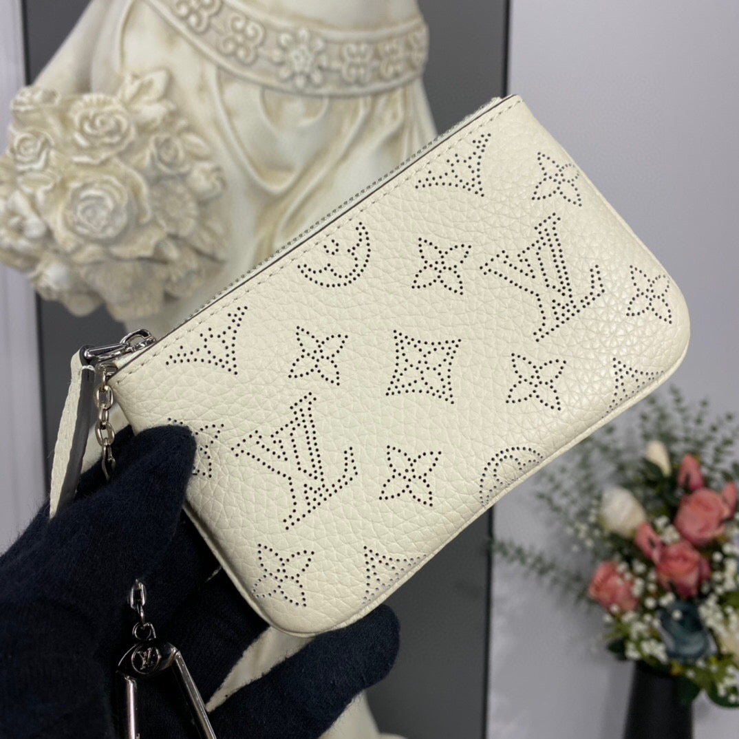Louis Vuitton Key Pouch Mahina