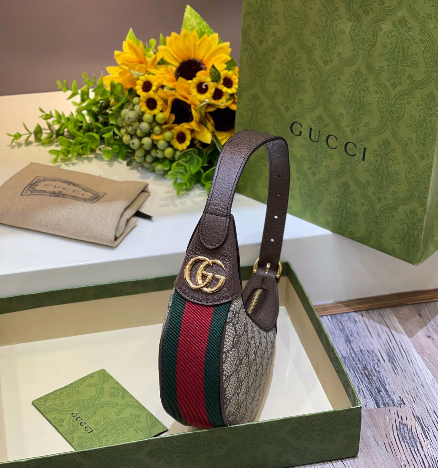 Gucci Ophidia Mini Bag