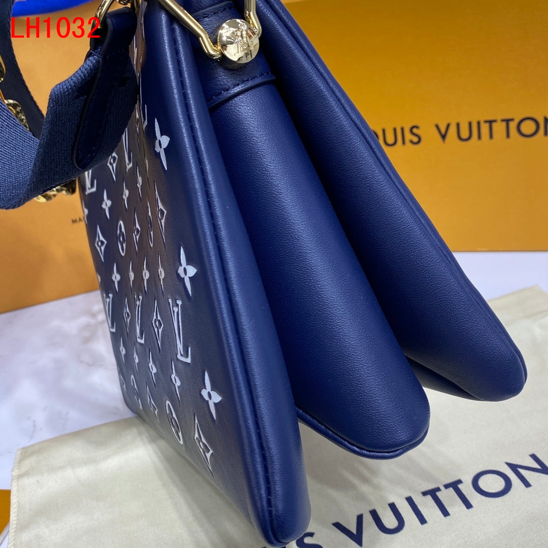 Louis Vuitton Coussin PM