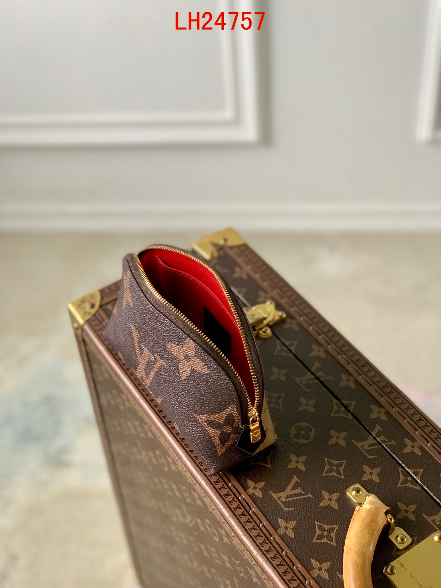 Louis Vuitton Reversible Pochette Cosmétique PM
