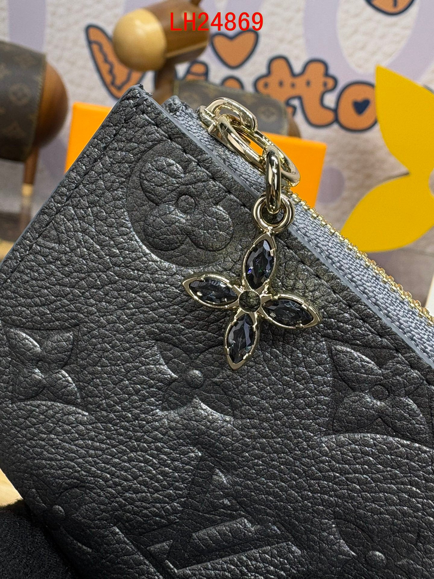 Louis Vuitton Lisa Wallet