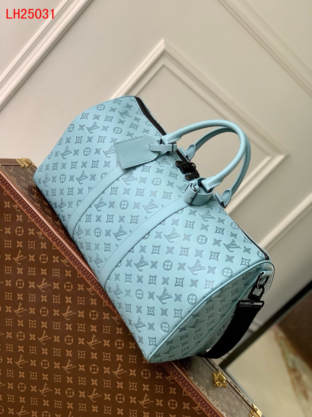 Louis Vuitton Keepall Bandoulière 50 Monodgram shadow