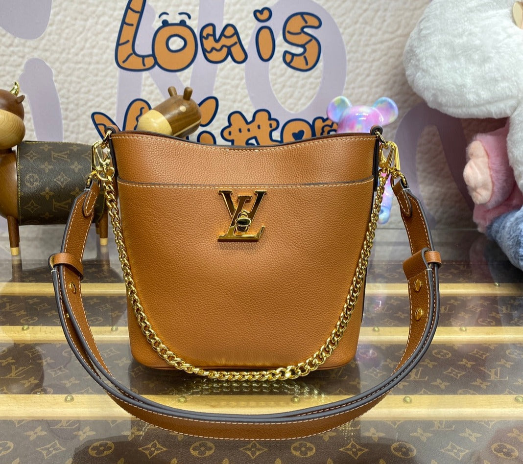 Louis Vuitton Lock and Walk