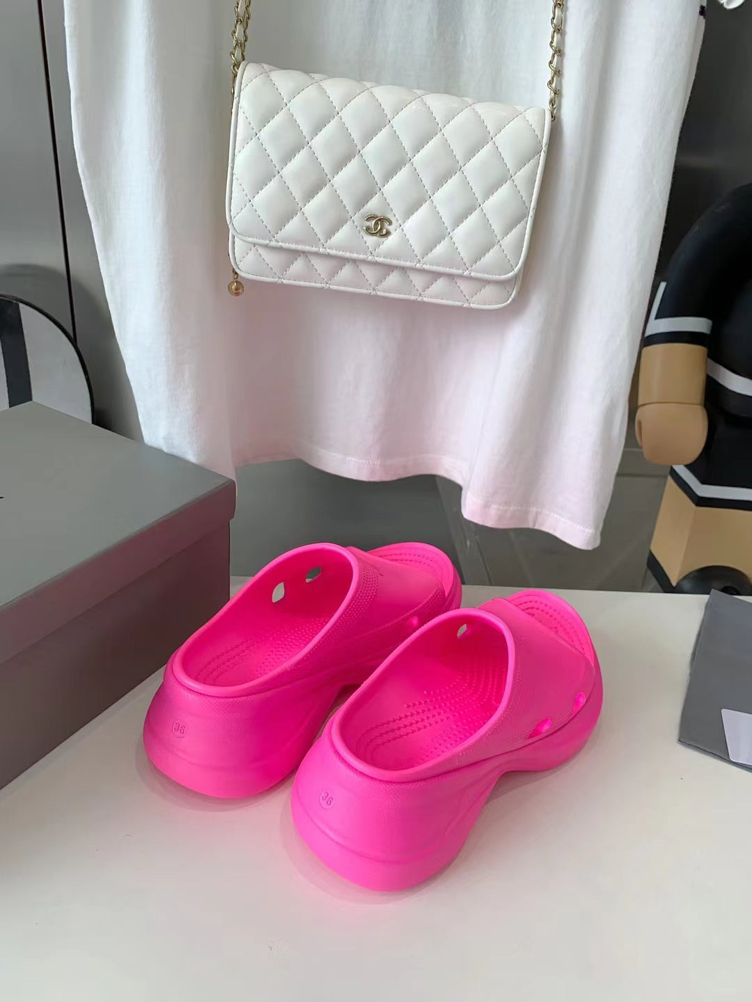 Balenciaga Slides