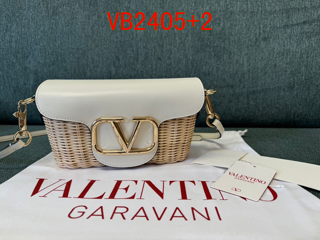Valentino Garavani straw shoulder bag