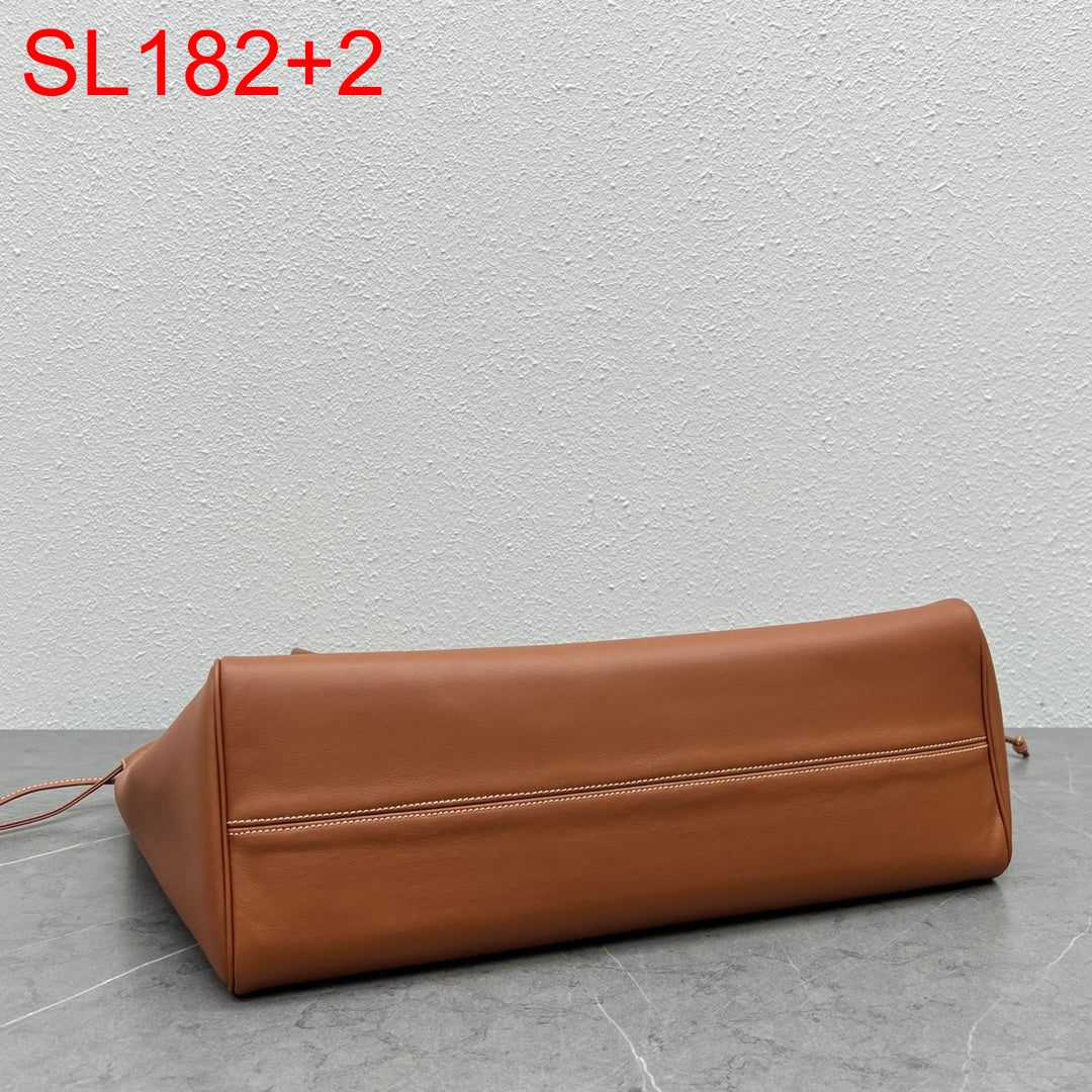 Celine CABAS DRAWSTRING CUIR TRIOMPHE