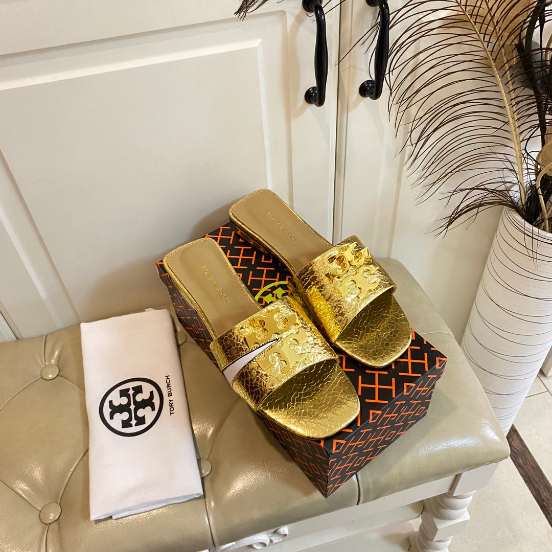Tory Burch Slippers