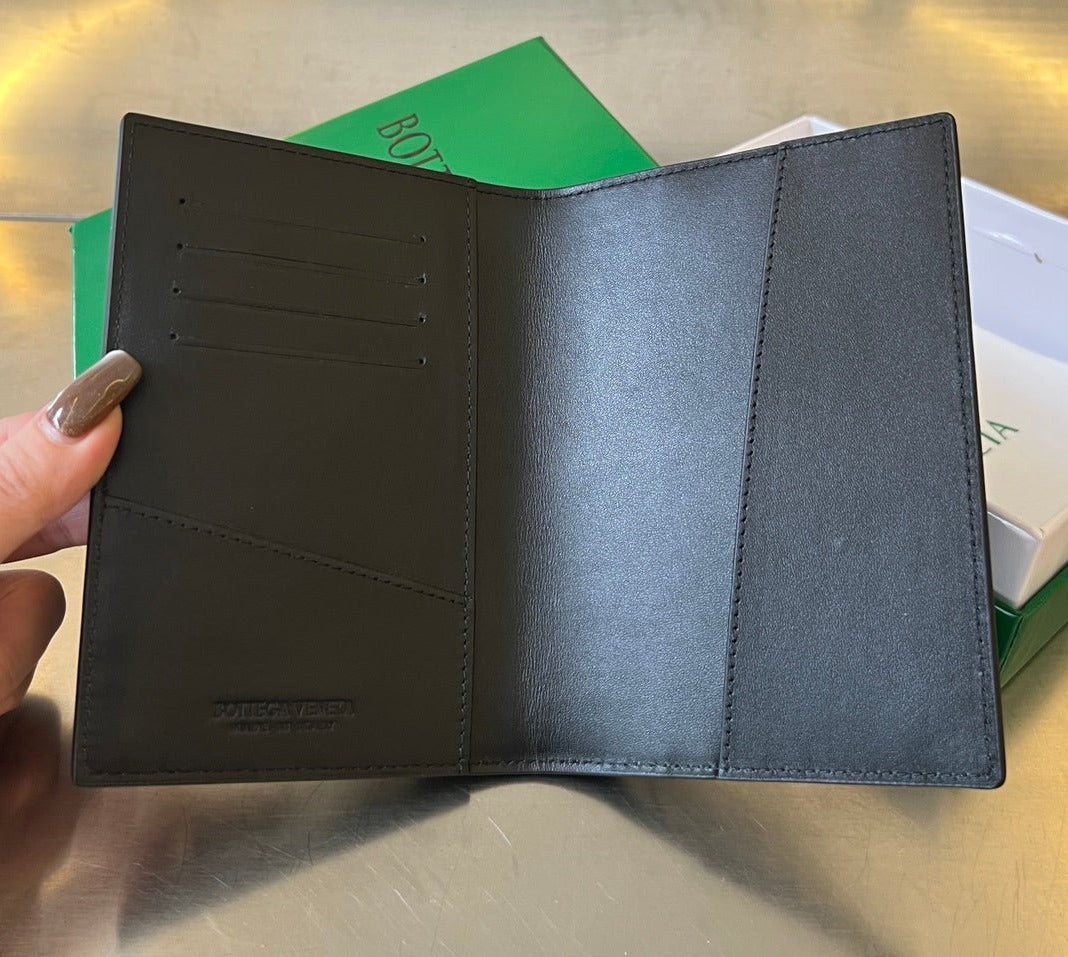 Bottega Veneta Casette Passport case