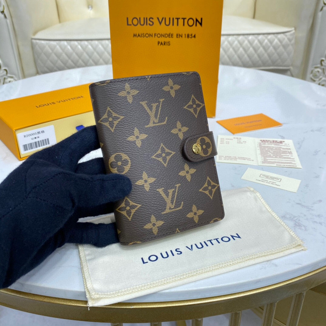 Louis Vuitton Small Agenda