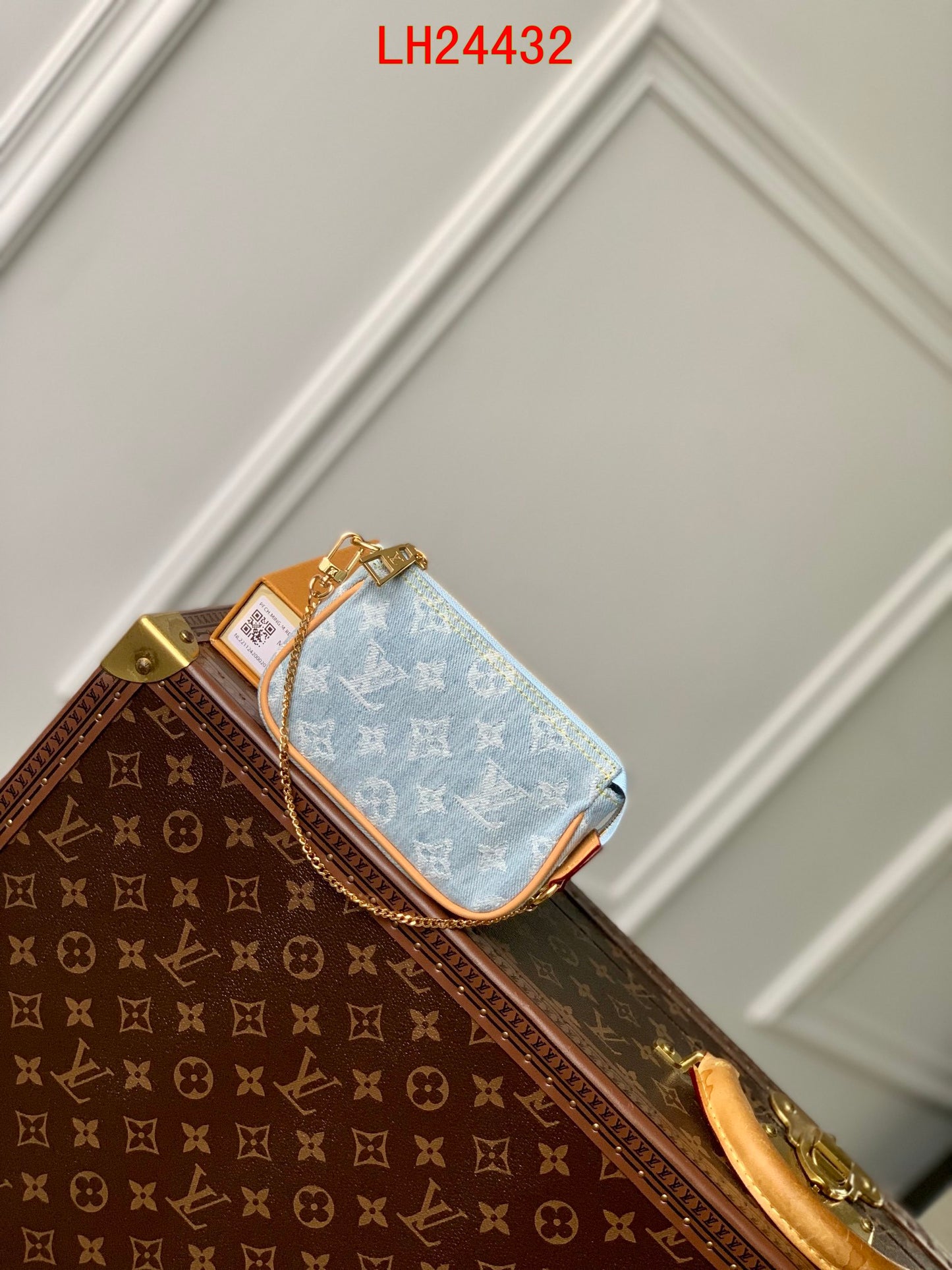 Louis Vuitton Mini Pochette Accessoires