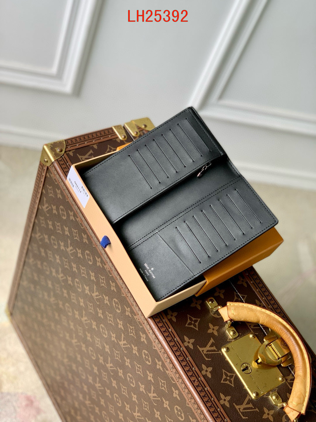 Louis Vuitton Brazza Wallet