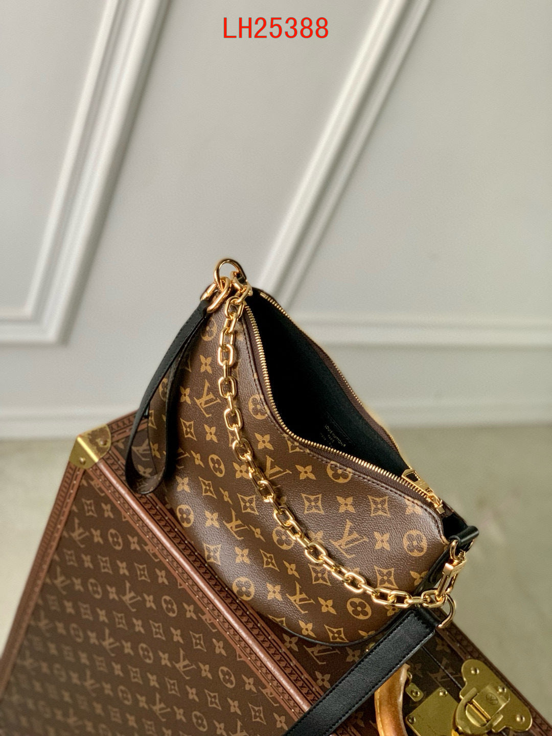 Louis Vuitton Cookie BB Monogram