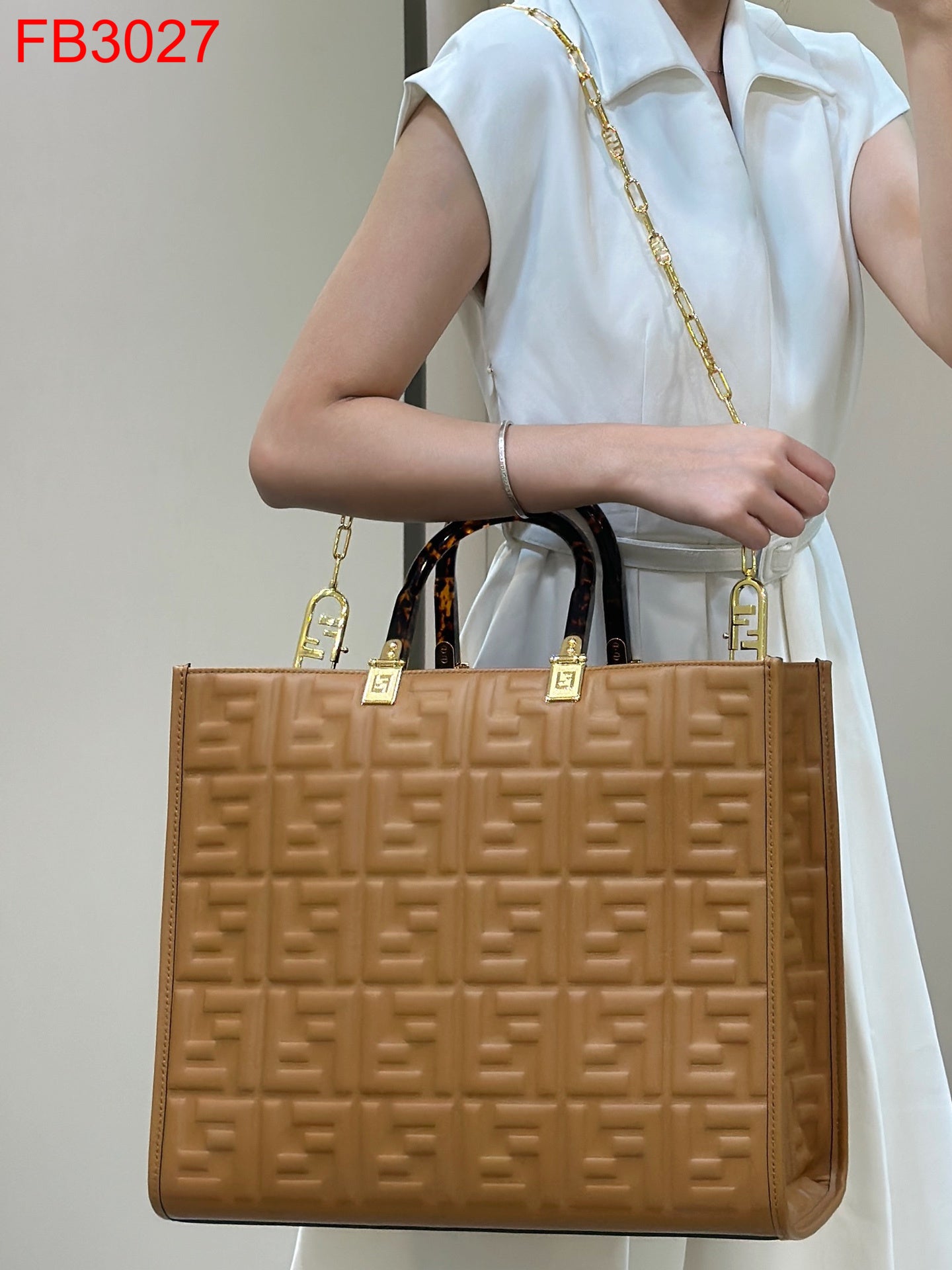 Fendi Medium Sunshine Shopper Tote Bag