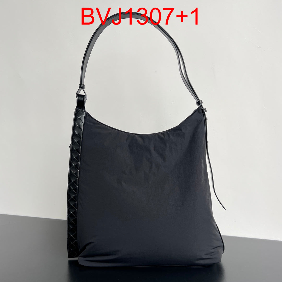 Bottega Veneta large Crossroad Hobo bag