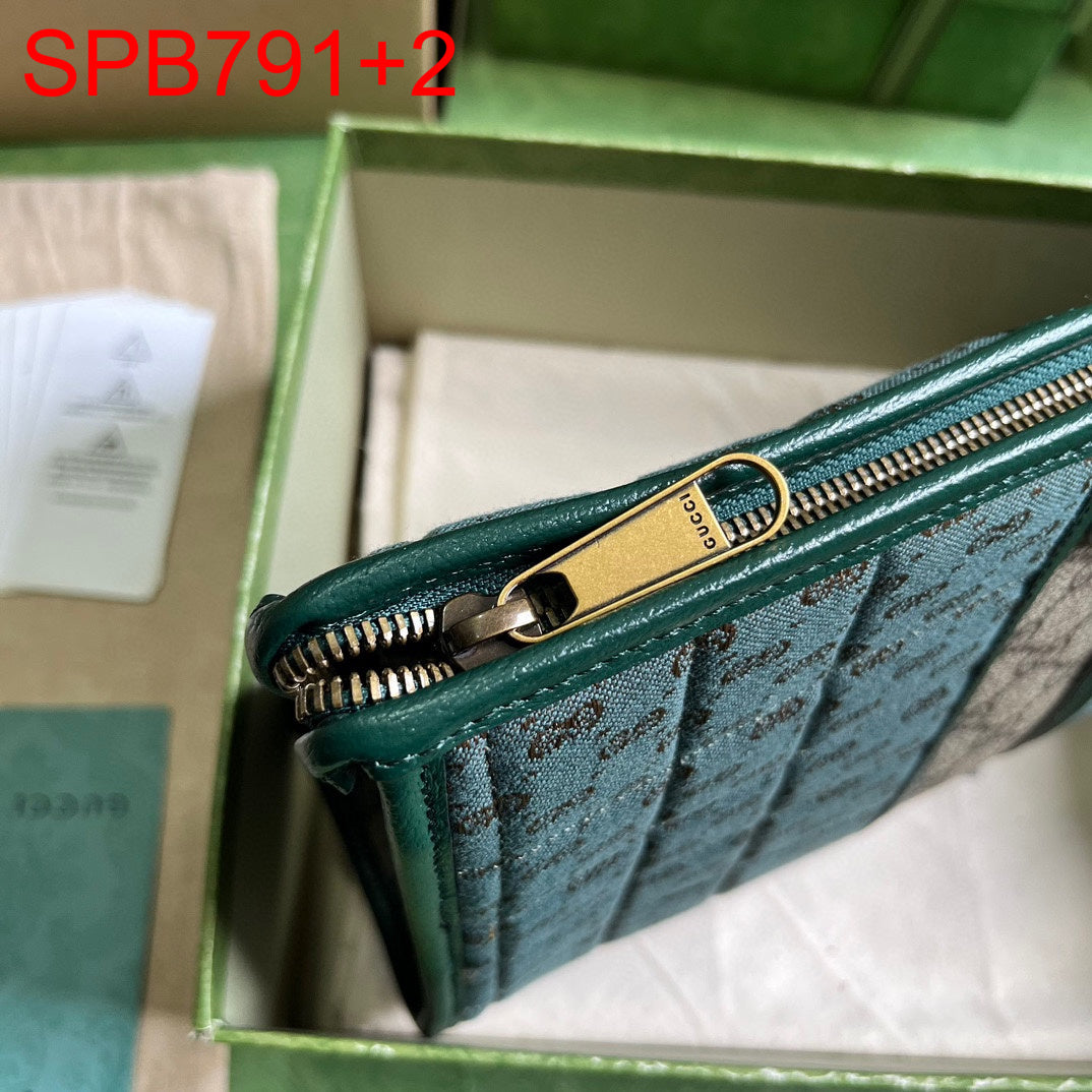 Gucci MINI GG CANVAS POUCH