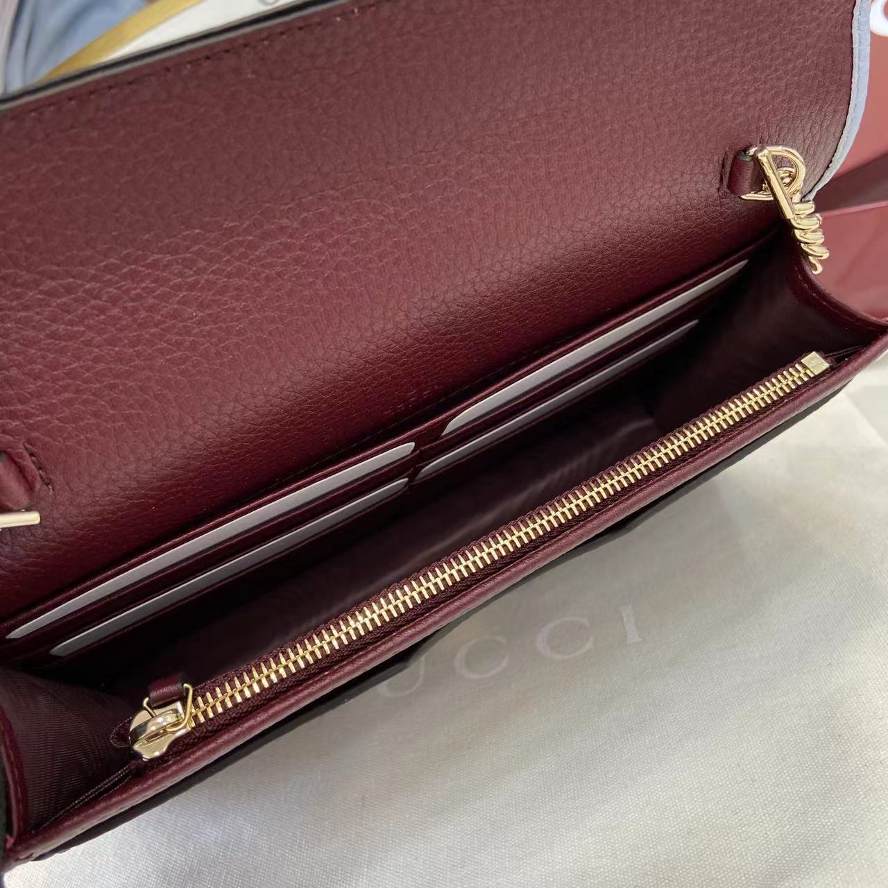 Gucci GG Marmont bi-color mini chain bag