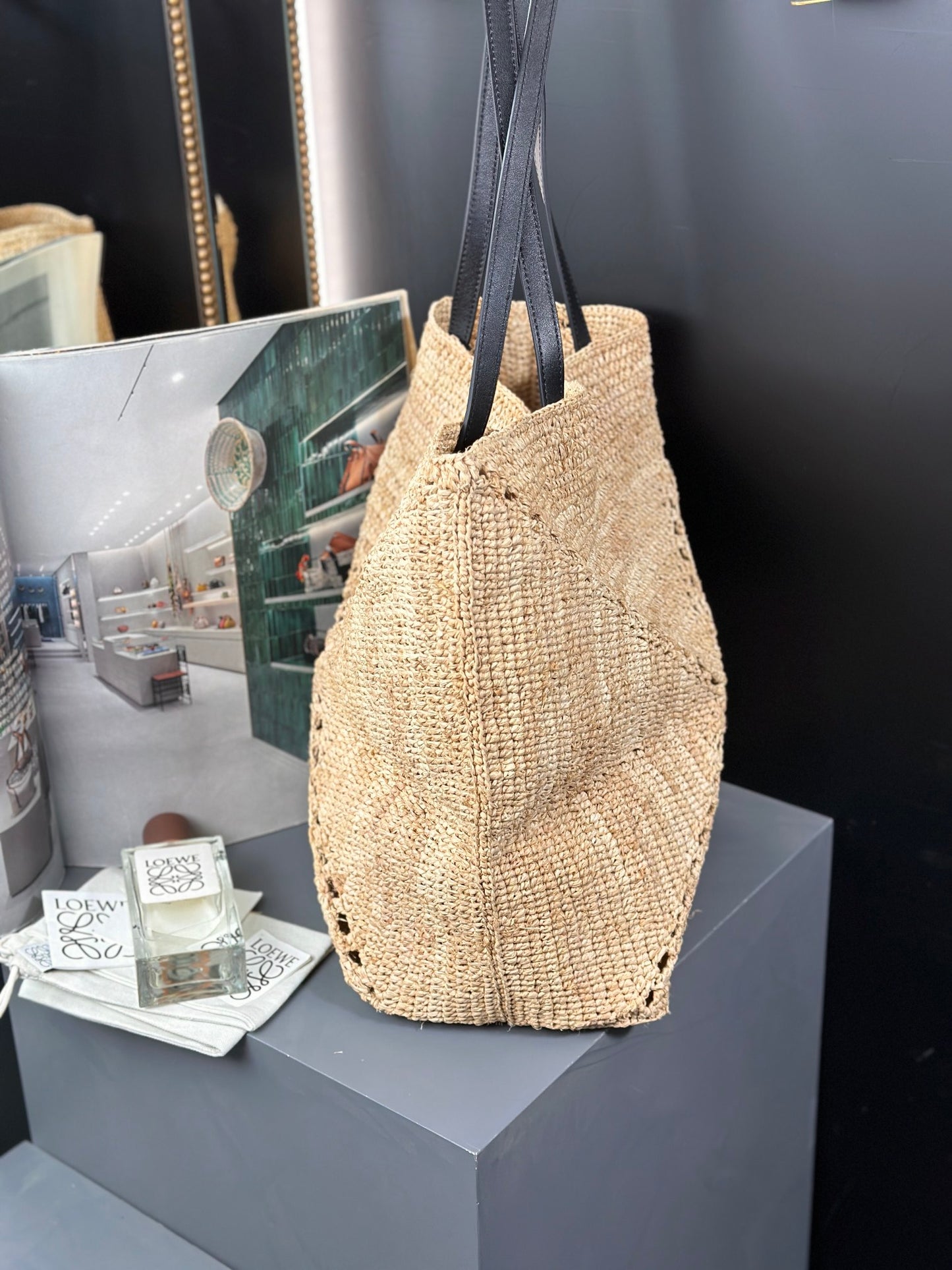 Loewe Puzzle fold straw tote bag