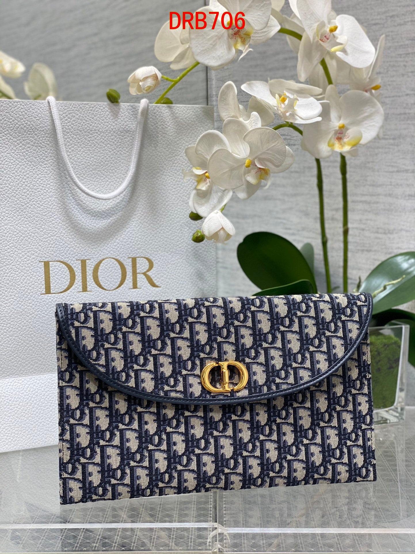 Dior 30 Montaigne Oblique