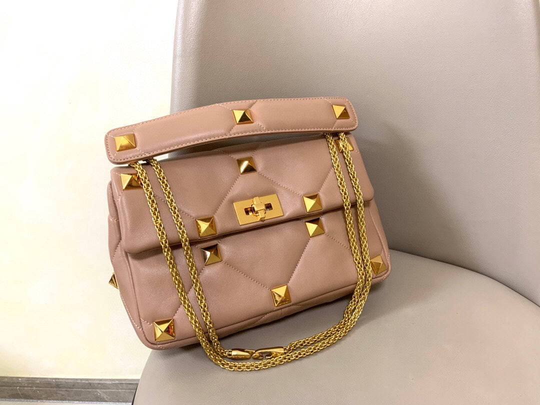 Valentino Garavani Roman Stud with chain