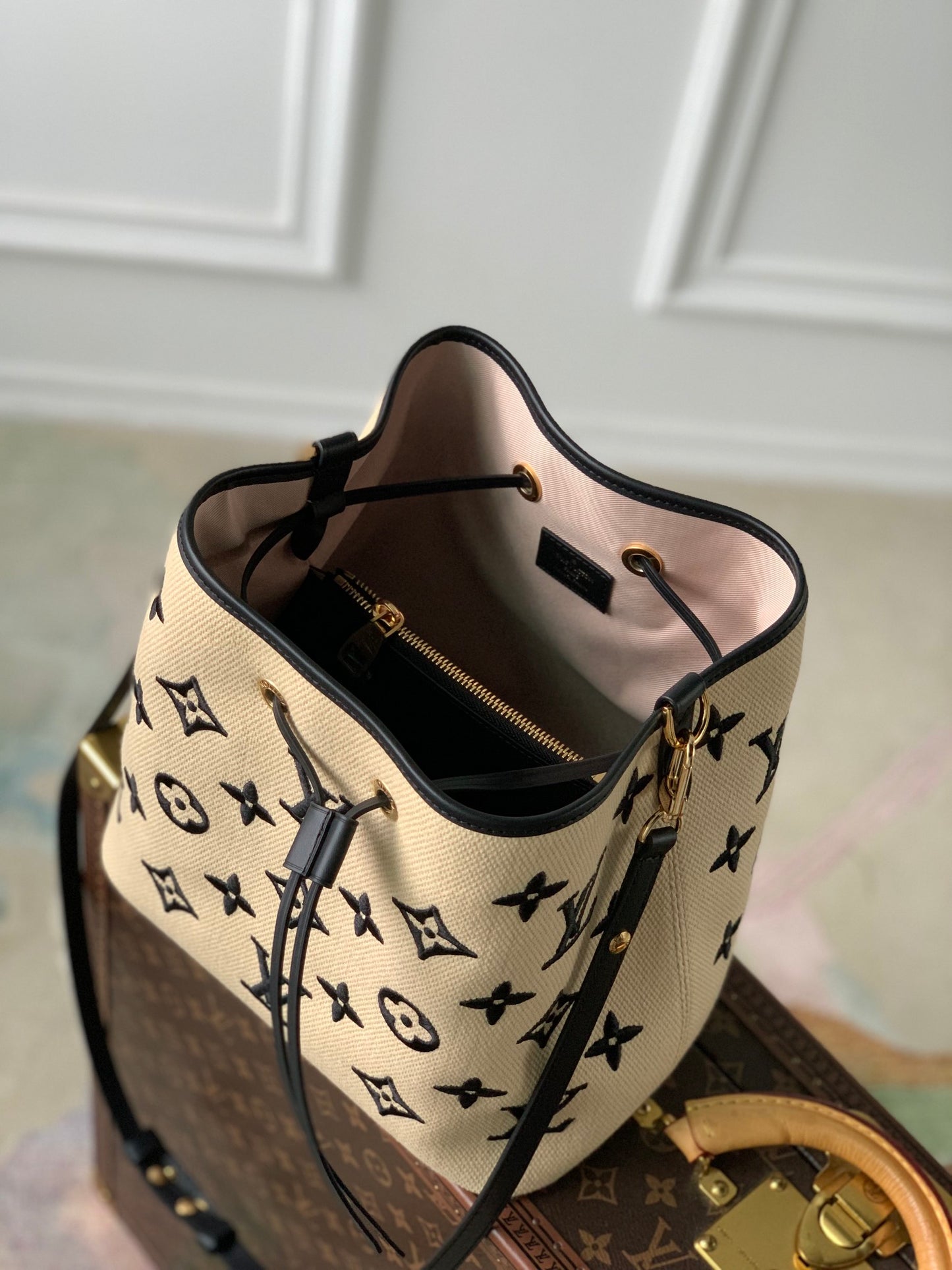 Louis Vuitton Néonoé MM