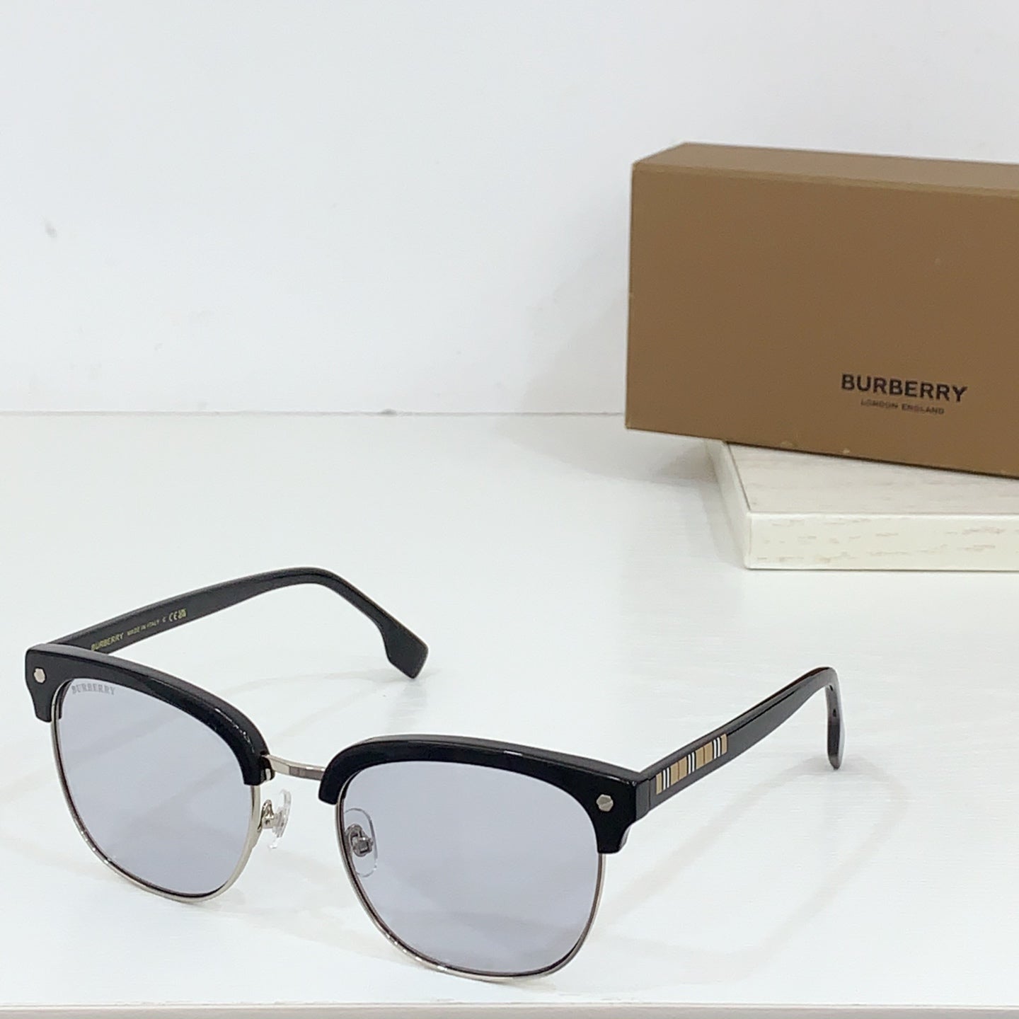 Burberry Sunglasses
