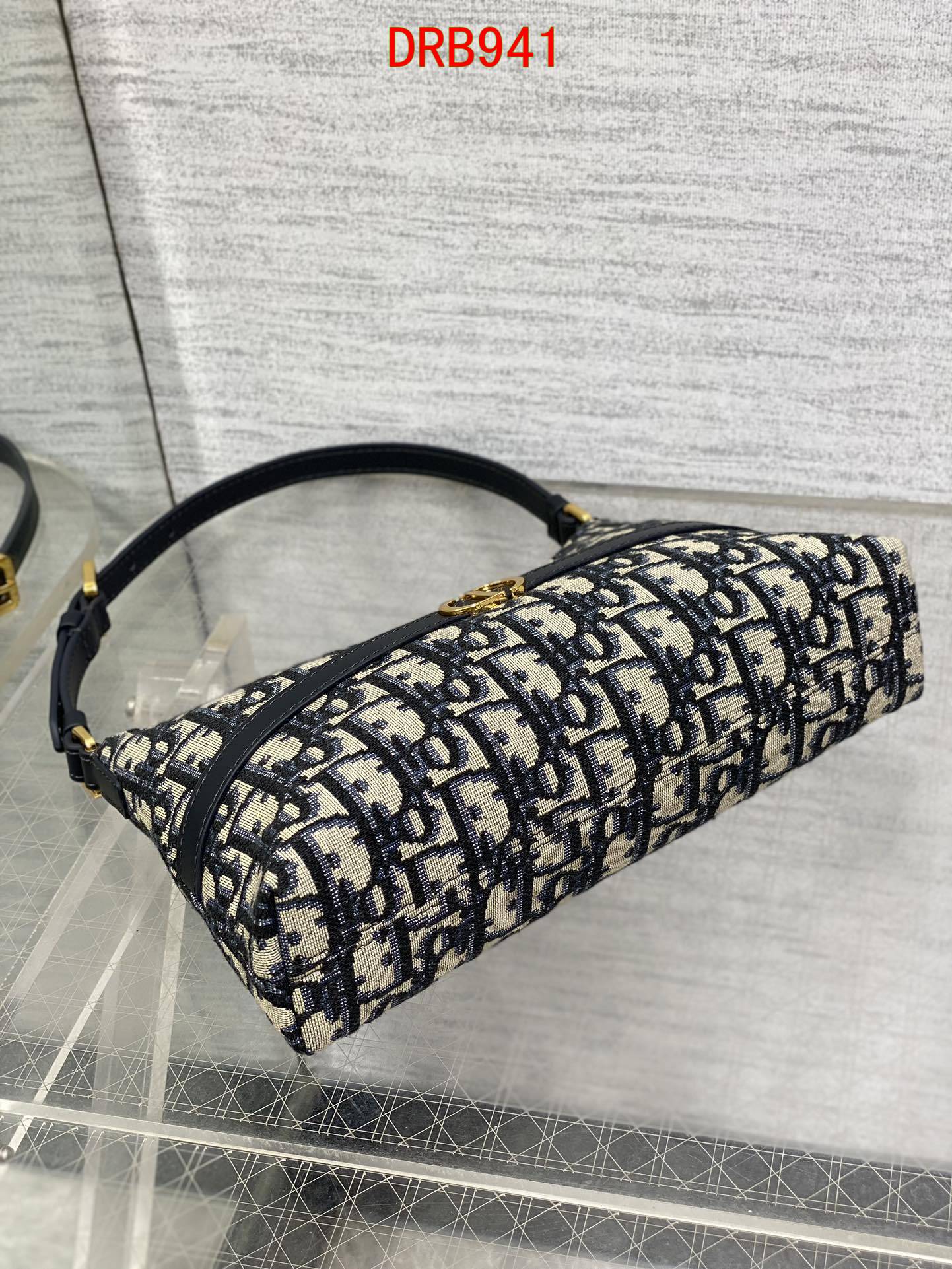 Dior 30 Montaigne Mini Hobo Shoulder Bag