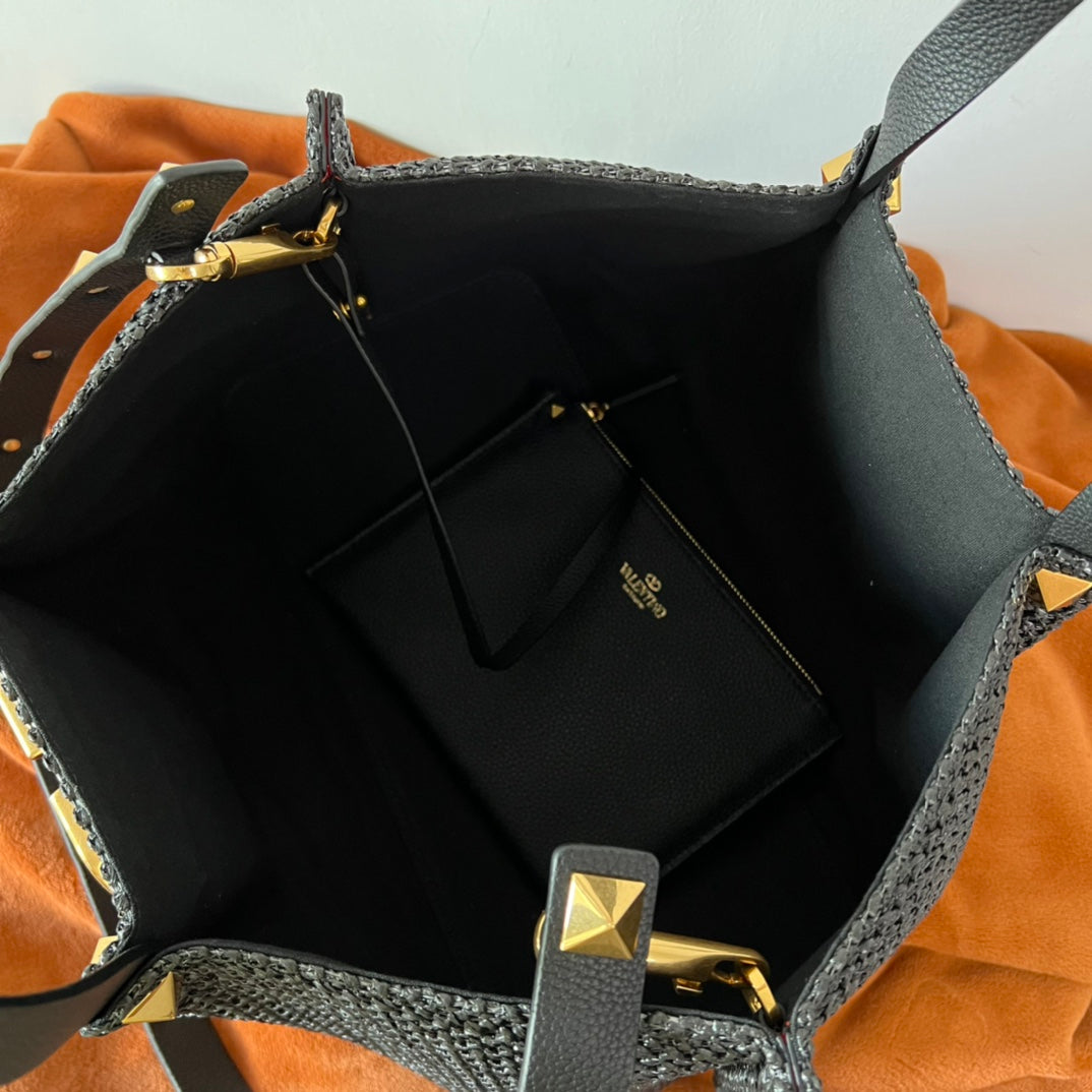 Valentino Summer woven tote bag