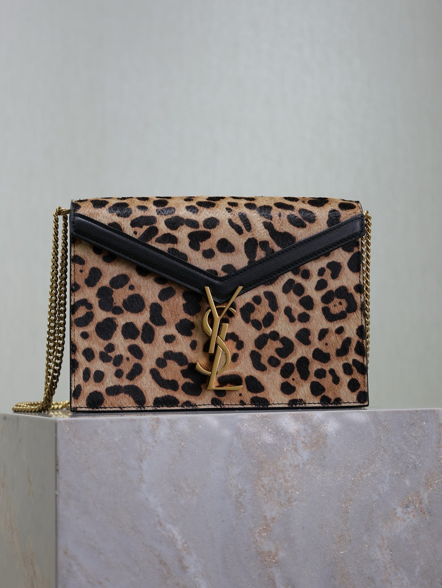 YSL Cassandre