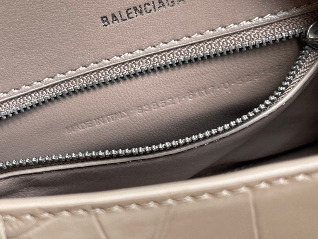 Balenciaga Hourglass 19 and 23 cm