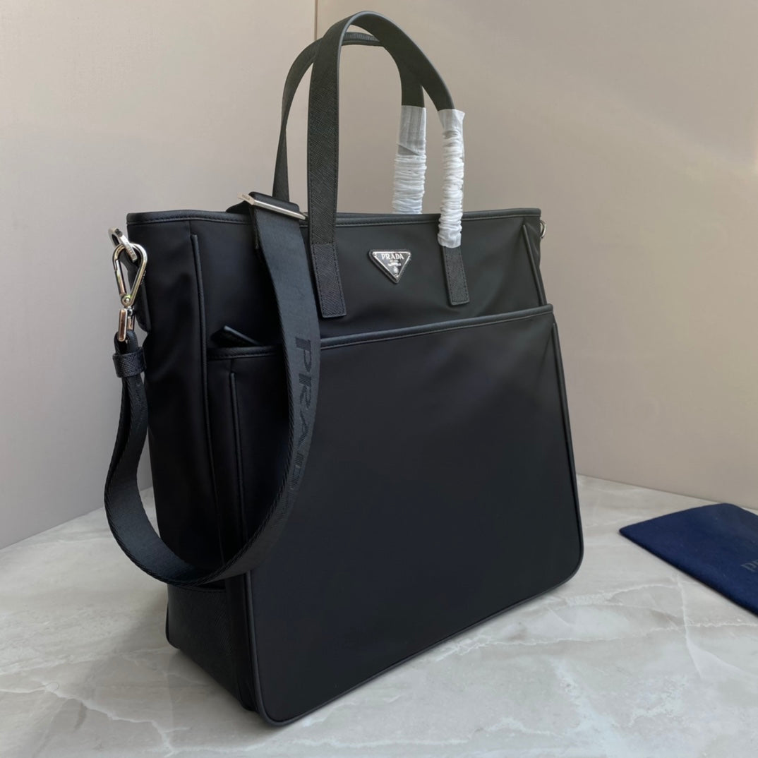 Prada Nylon Tote bag