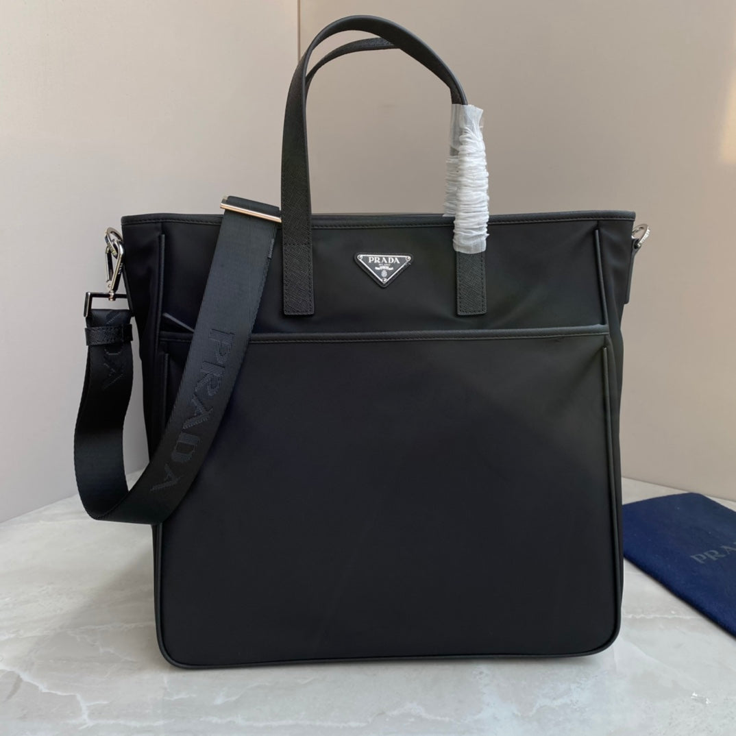 Prada Nylon Tote bag