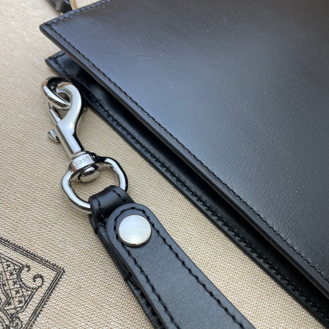 Gucci GG Marmont leather pouch