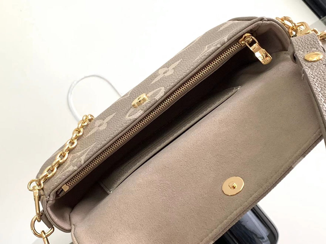 Louis Vuitton Wallet on Chain Ivy