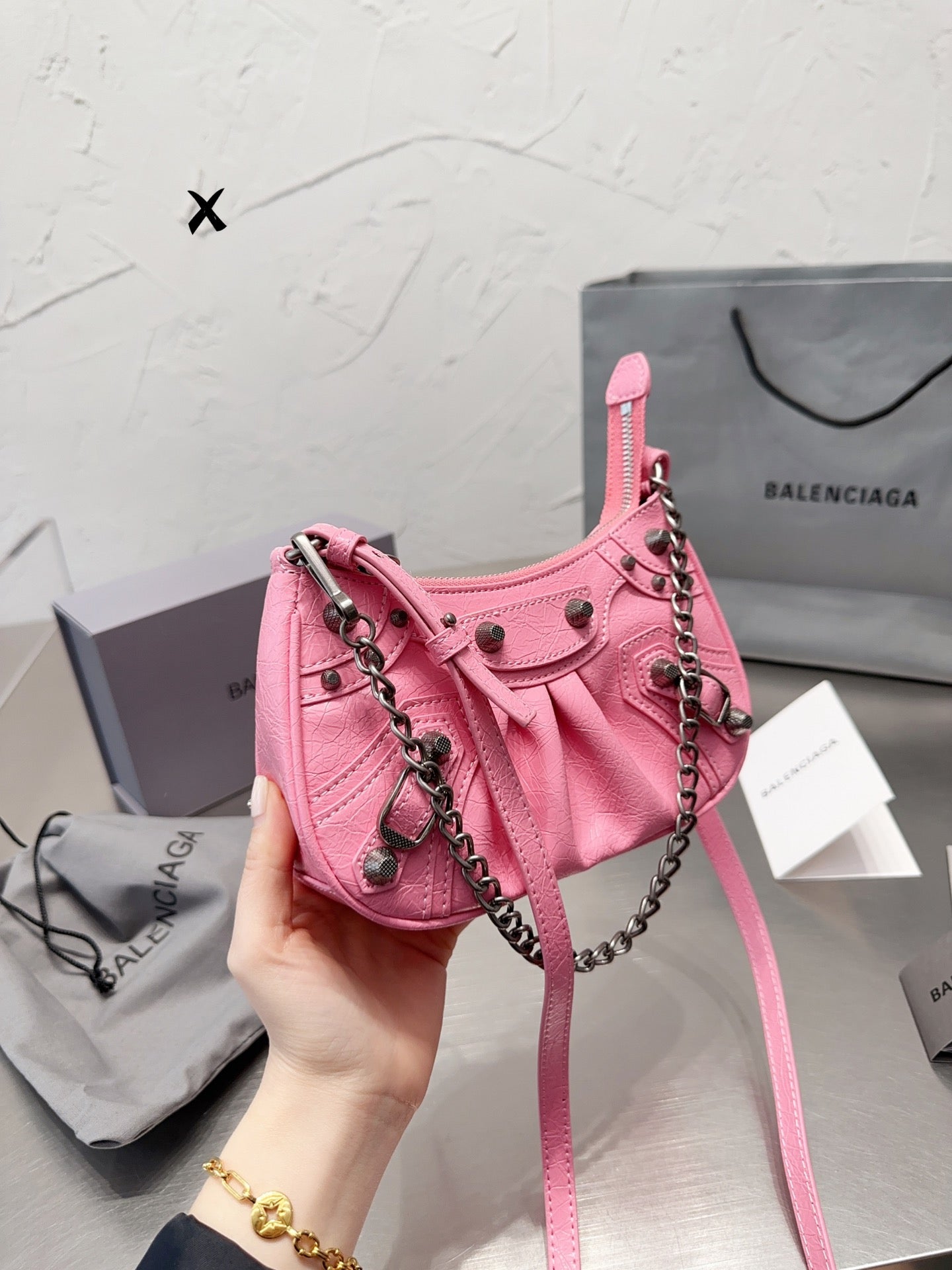 Balenciaga Le Cagole xs shoulder bag