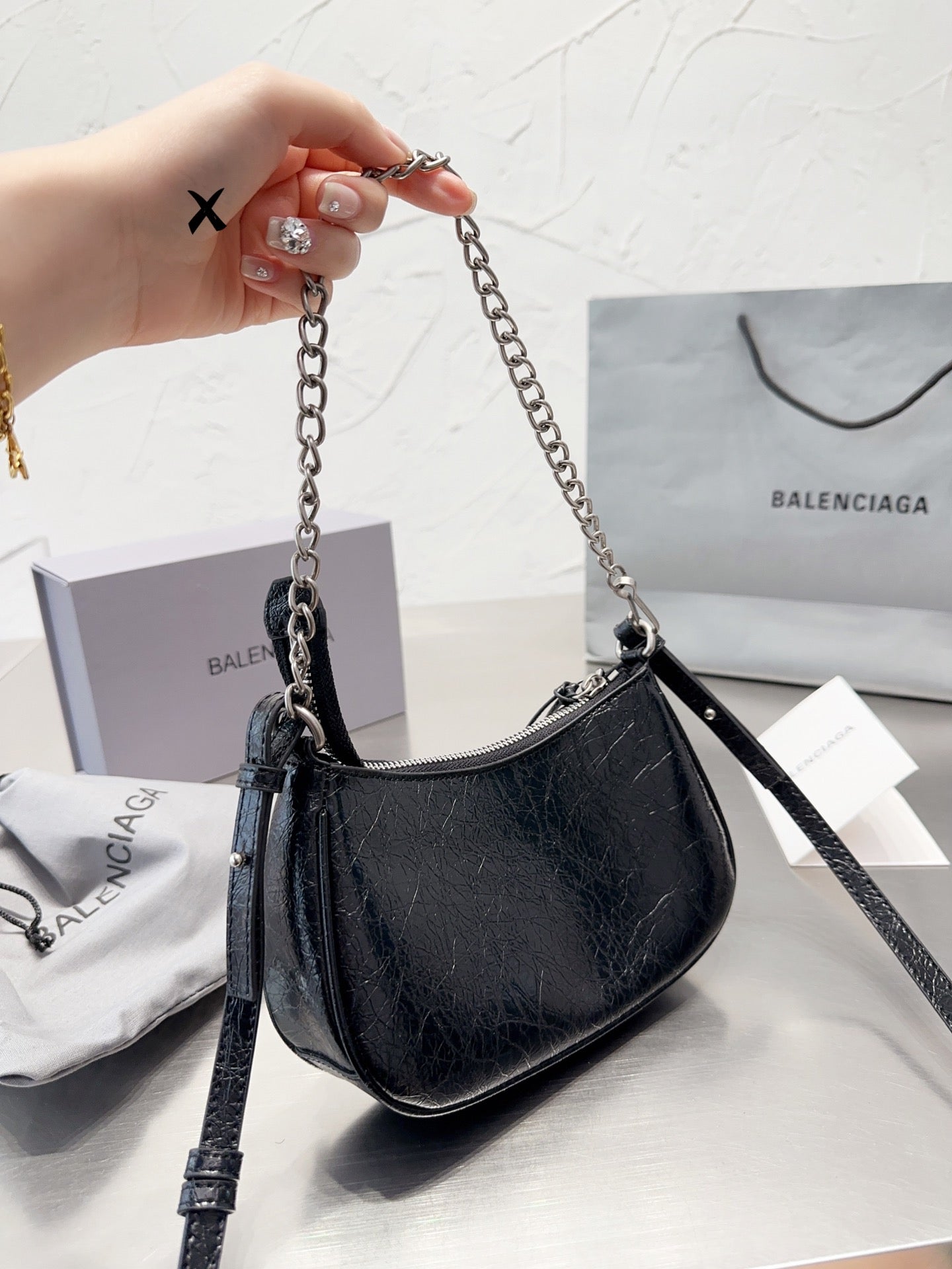 Balenciaga Le Cagole xs shoulder bag