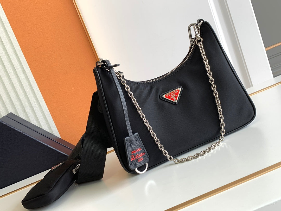 Prada Re editon 2005 Nylon bag
